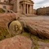 Banque Populaire et Bitcoin : comment les banques populaires en France encadrent les paiements en cryptomonnaies